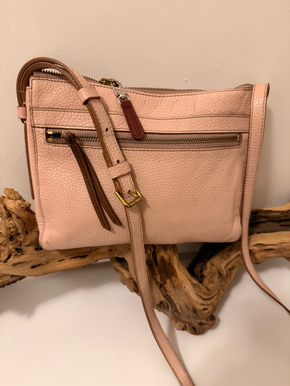 Fossil Pink Leather Crossbody Y2K Vintage Clean Adjustable Strap - Picture 12 of 13